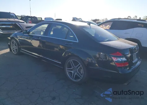 2007 Mercedes-Benz S 65 Amg z USA, uszkodzony, nr VIN WDDNG79X97A144750